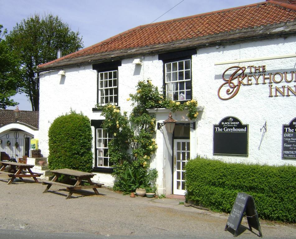 Inn The Greyhound 3*